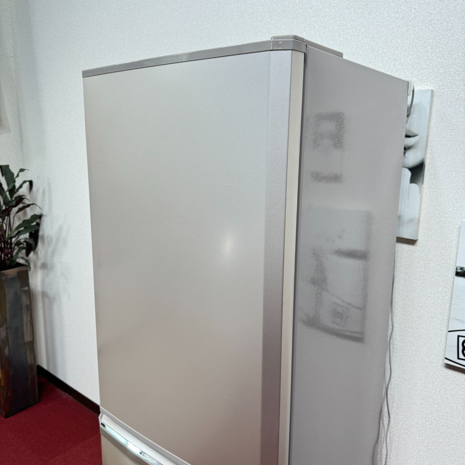 東京23区送料無料　美品三菱冷蔵庫3ドア370L　自動製氷有　MR-C37Y-P 東京23区送料無料 美品三菱3ドア冷蔵庫 2014年製370L製氷有 MR-C37Y-P