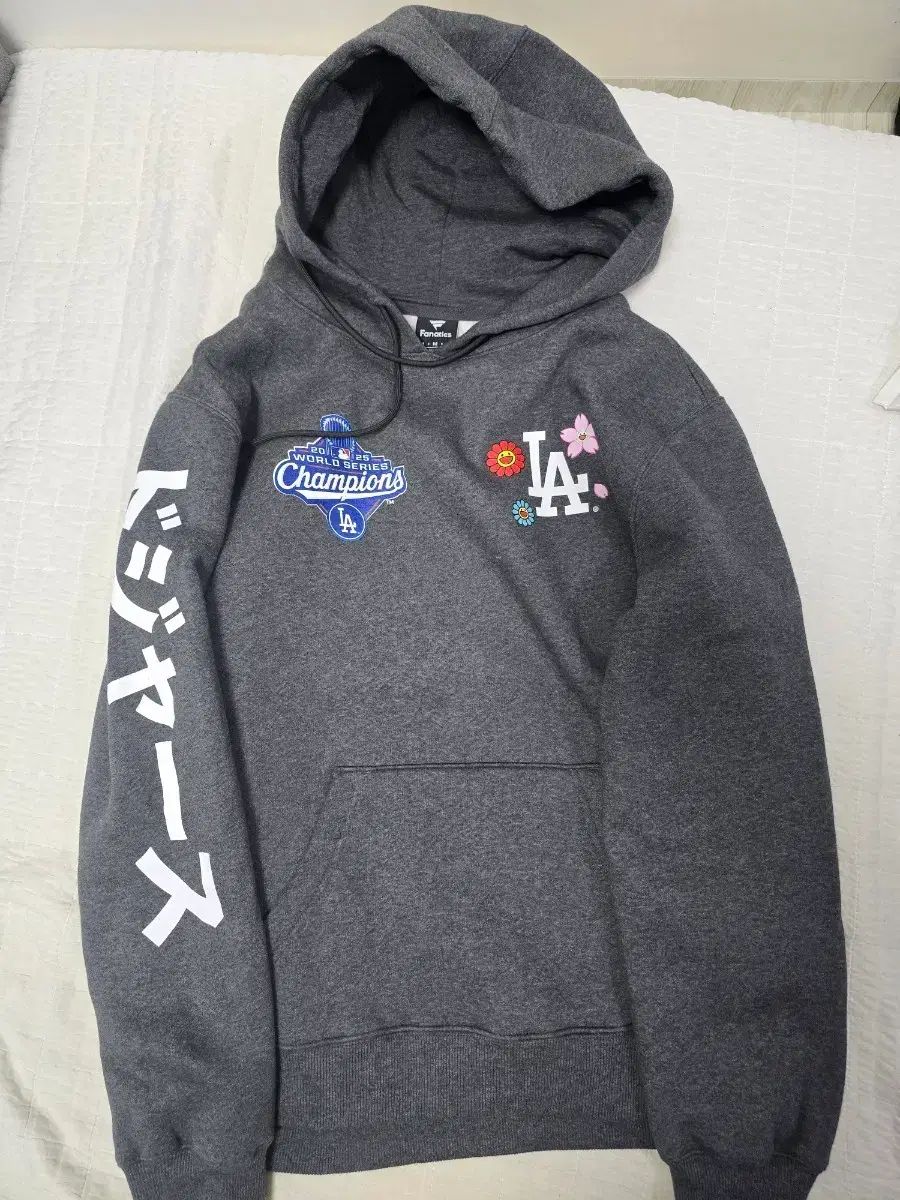 LAドジャーズ 村上 コラボ 2025 ワールドシリーズ優勝 フーディー