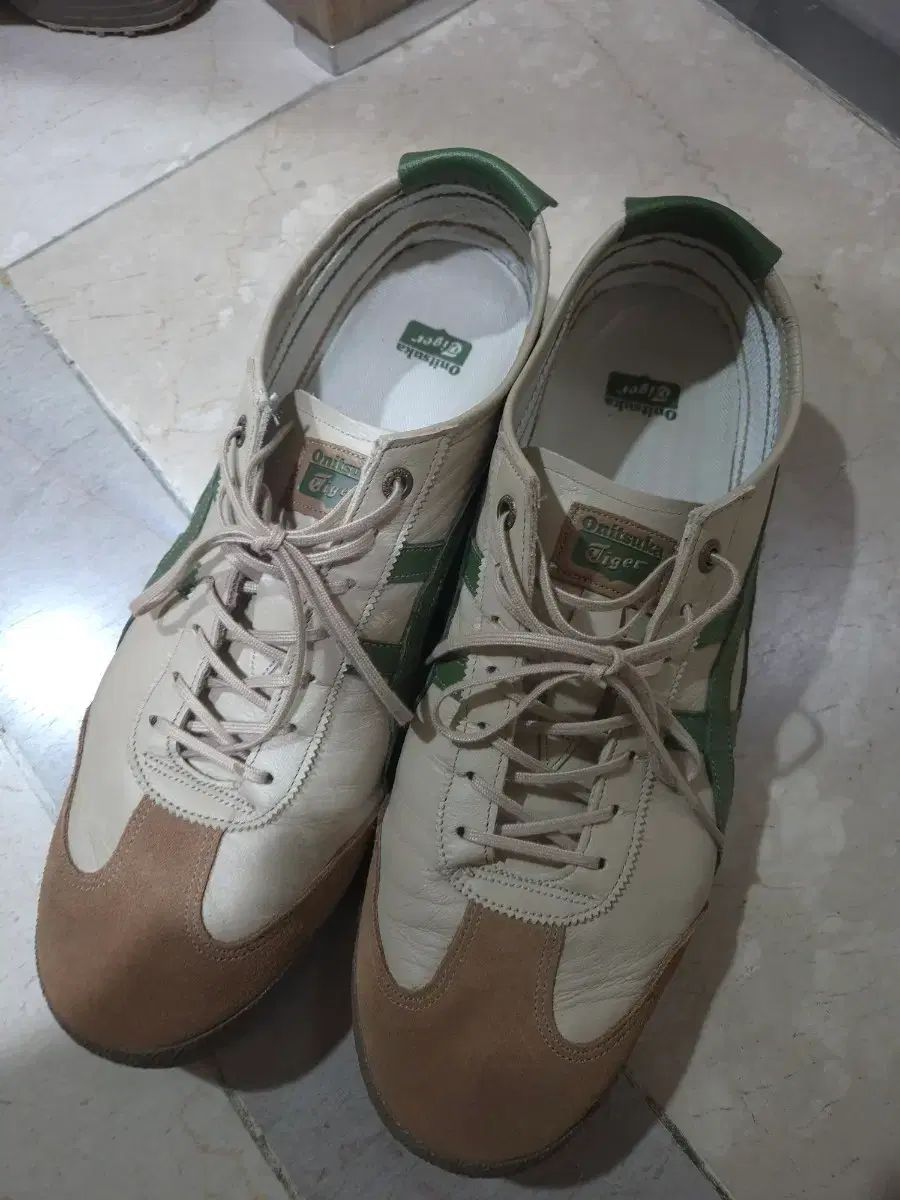 オニツカタイガー 66 SD ベージュ 290