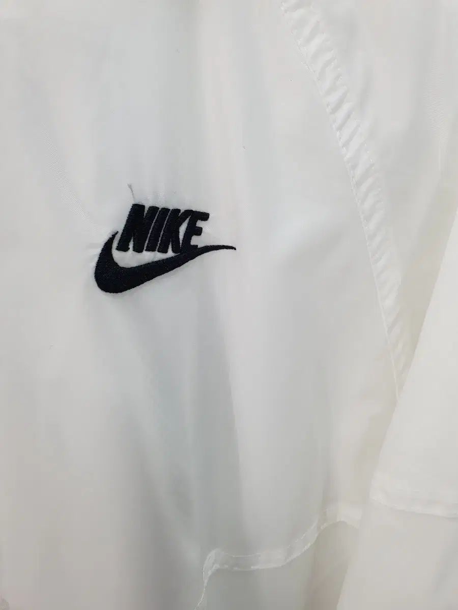 ナイキ Anorak（アノラック） ウィンドブレーカー NSW ウィンド