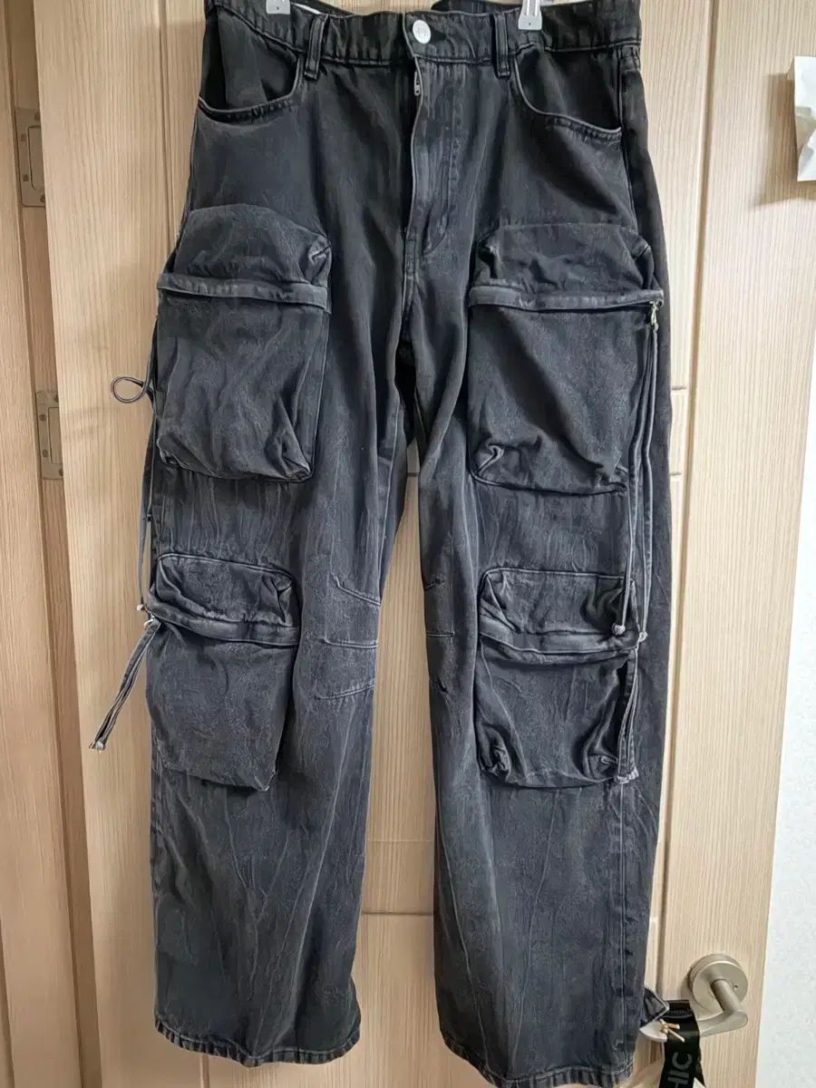ZARA】スタッズ付き デニムパンツ ヴィンテージ加工 バギーフィット 