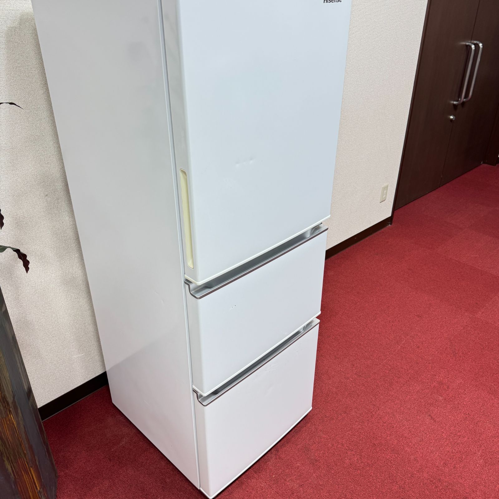 東京23区送料無料　美品ハイセンス2019年製3ドア冷蔵庫282L洗浄/除菌済み 東京23区送料無料 美品ハイセンス3ドア冷蔵庫 2019年製282L HR-D2801W