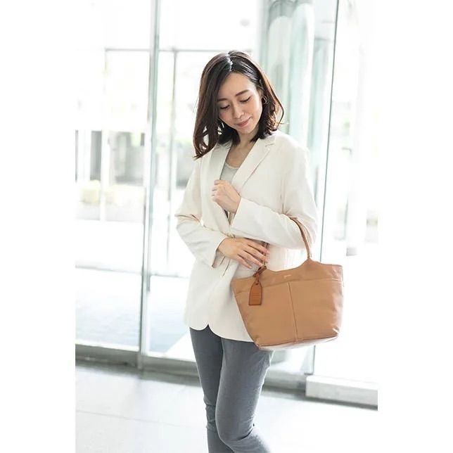 genten ゲンテン タスカ トートバッグ バッファローレザー グレージュ ベージュ 肩掛け可