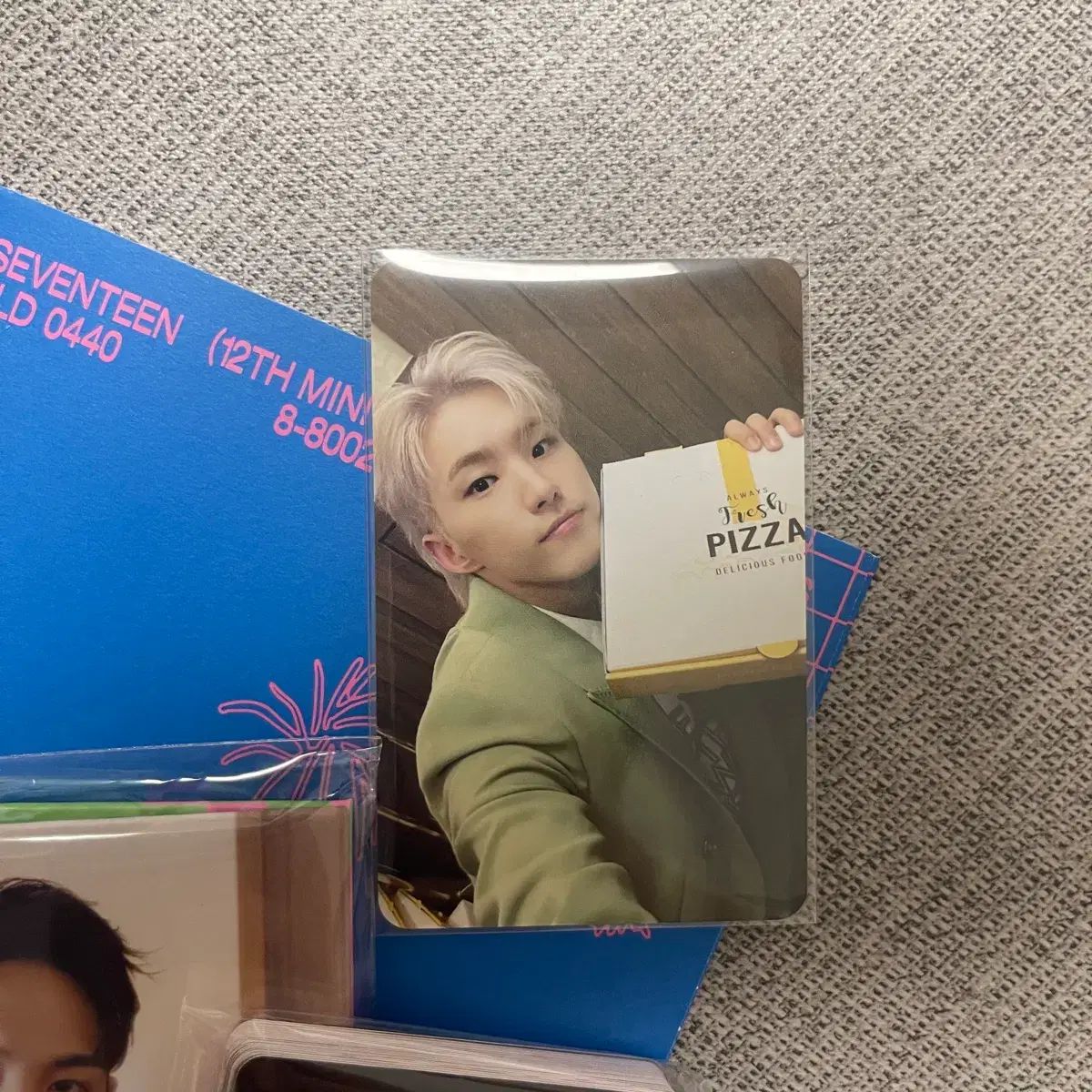 seventeen ミンギュ Mingyu FTS カラット盤ユニバ特典トレカ SEVENTEEN(セブンティーン・セブチ) スフィルザフィールズ CARAT盤