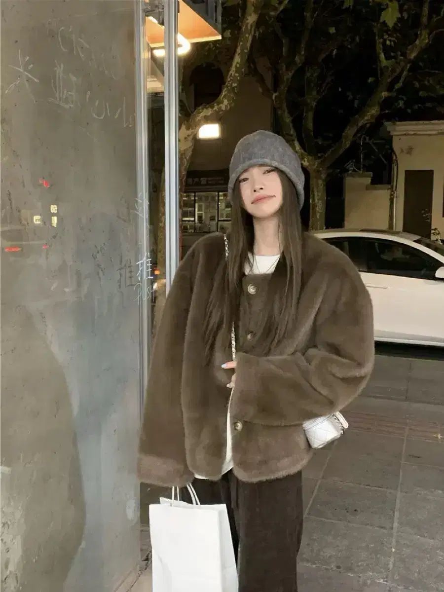 ブラウン ショート ファー ジャケット 4