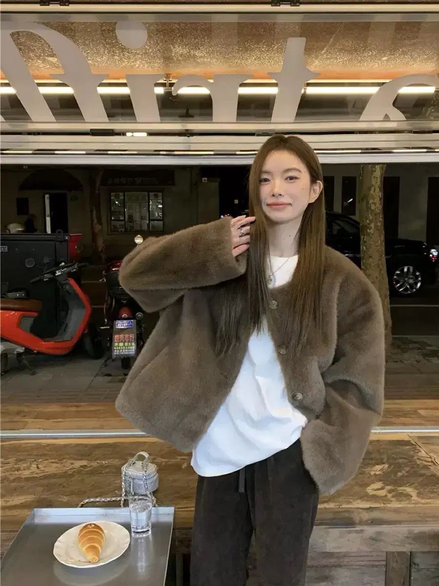 ブラウン ショート ファー ジャケット 4