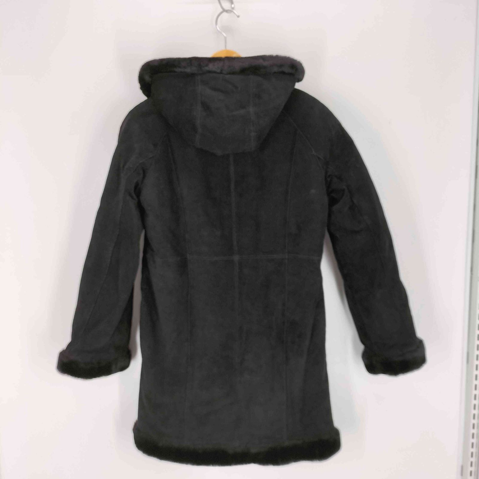 ユーズドフルギ 古着 ピッグスキン フーデッドムートンコート レディース 表記無