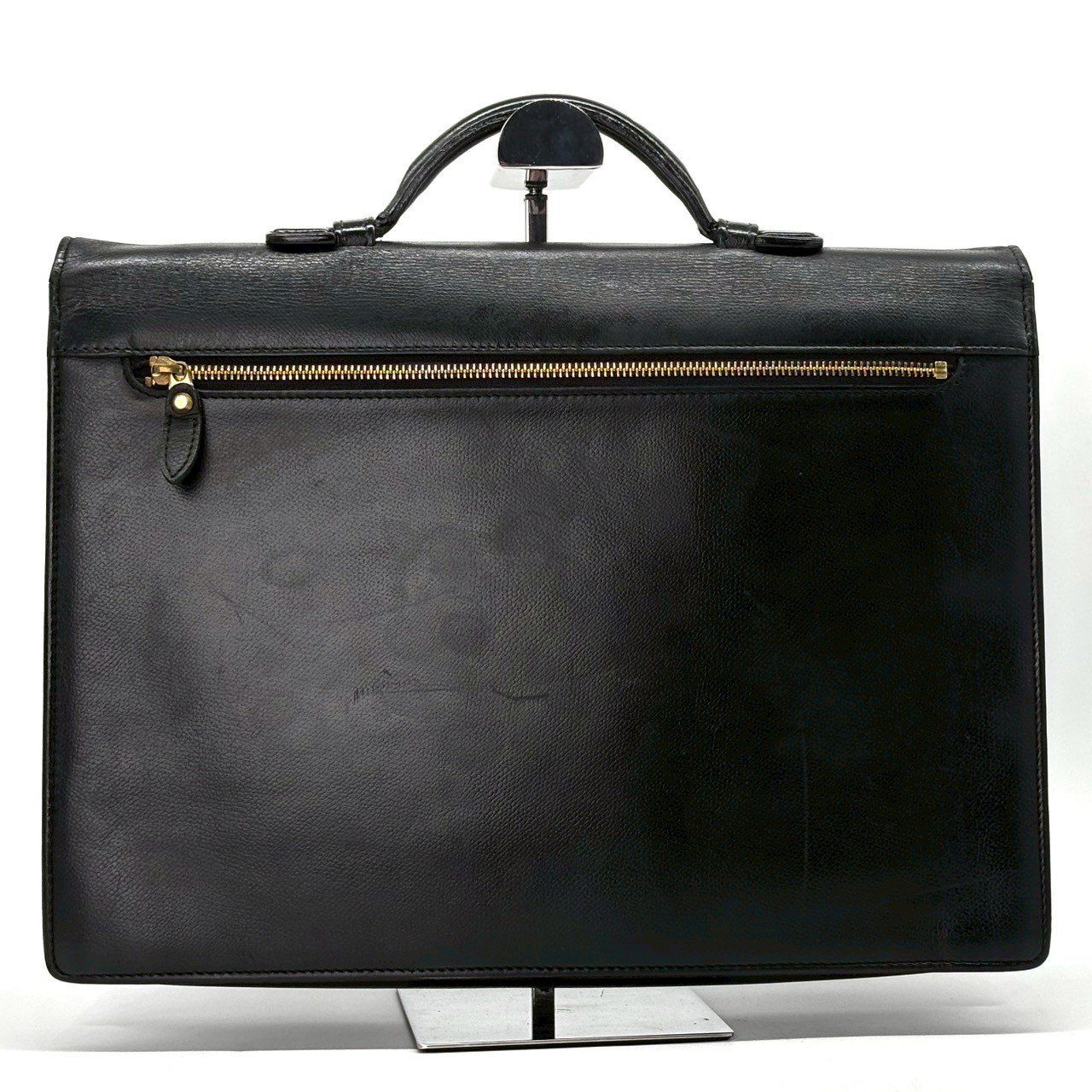 信頼感を纏う黒】 Yves Saint Laurent ダレスバッグ ブリーフケース
