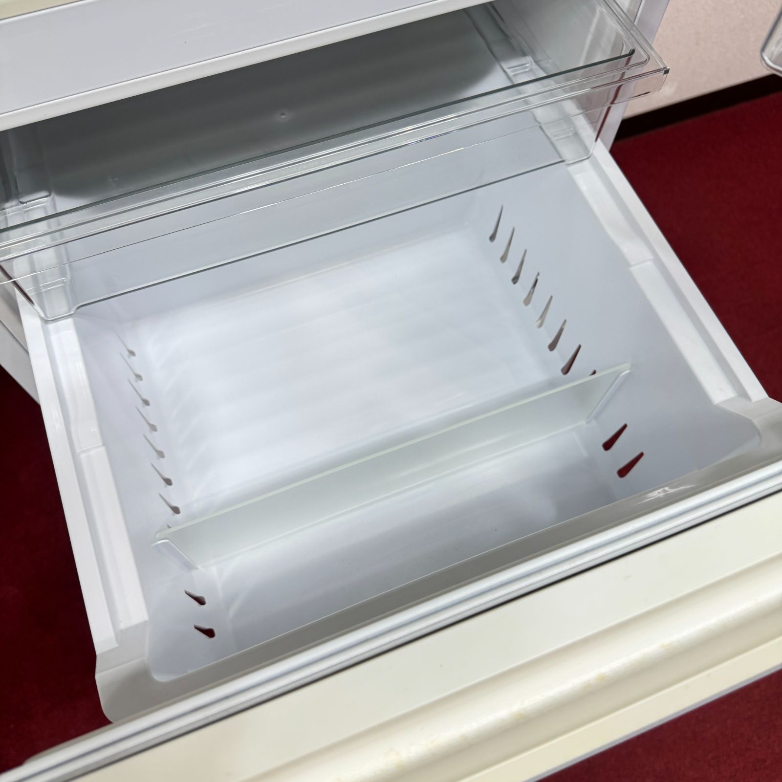 東京23区送料無料 美品ツインバード3ドア冷蔵庫 2018年製199L HR-E919