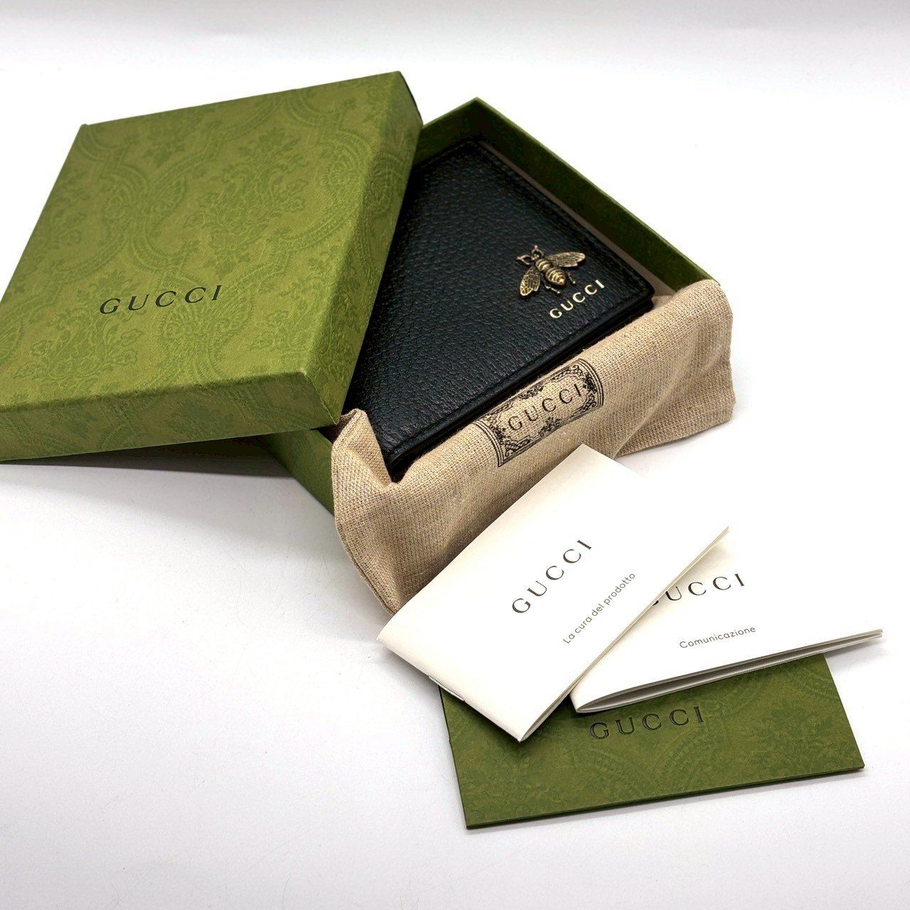 知性と成功を象る蜂 GUCCI グッチ 二つ折り財布 アニマリエ ビー レザー コンパクトウォレット メンズ ブラック