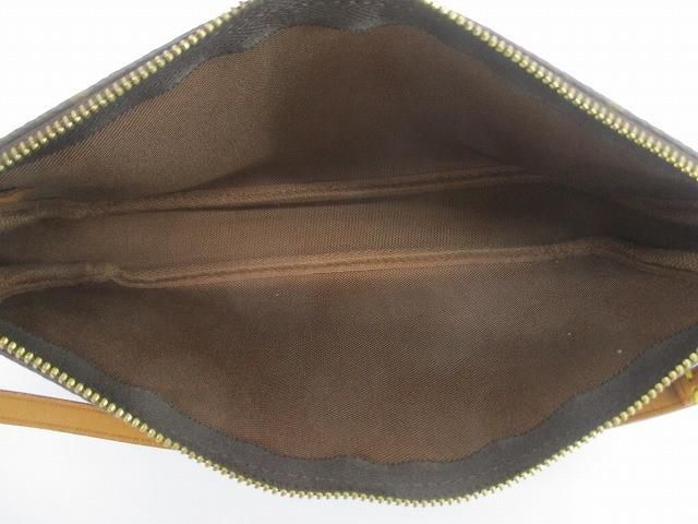 アクセソワール