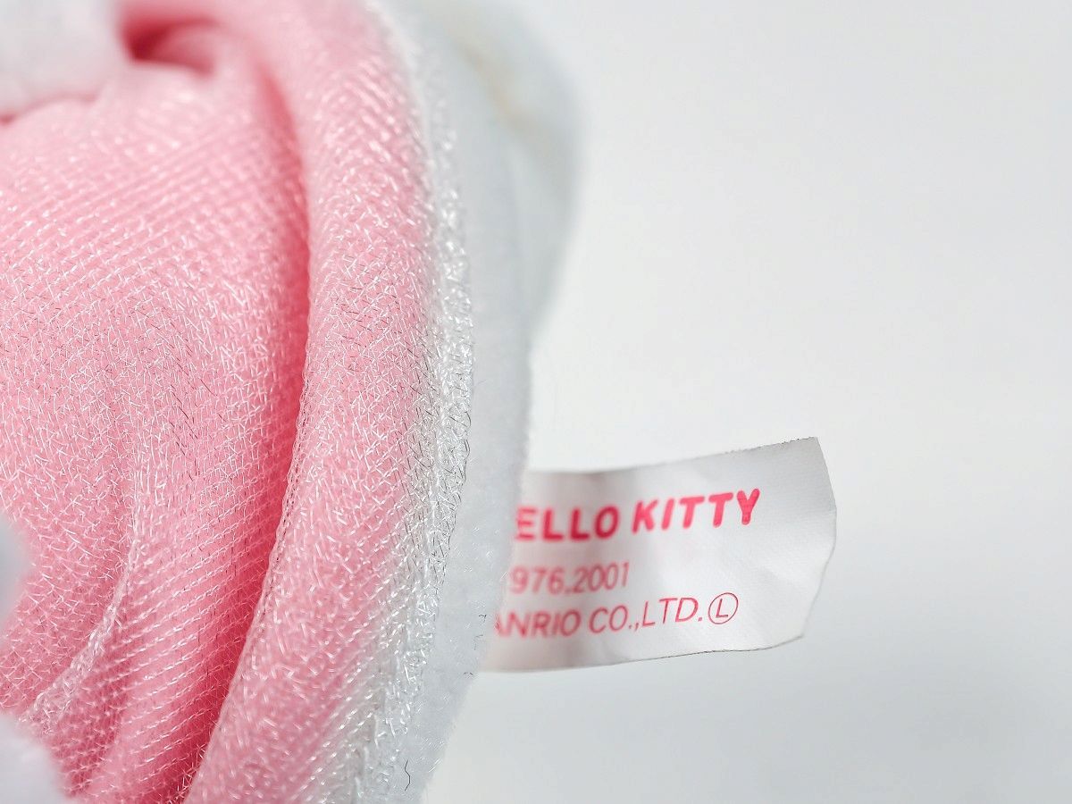 サンリオ ハローキティ パタパタエンジェル - メルカリ