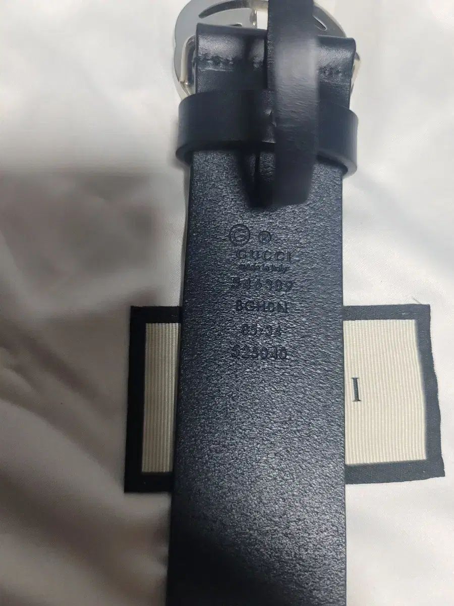 グッチ シグネチャー ロゴベルト 31
