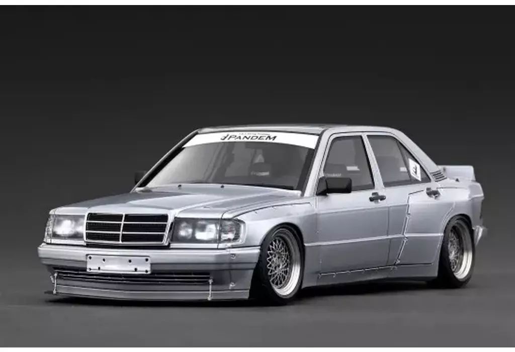 ミニカー 1 18 PANDEM 190 シルバー IG 3768