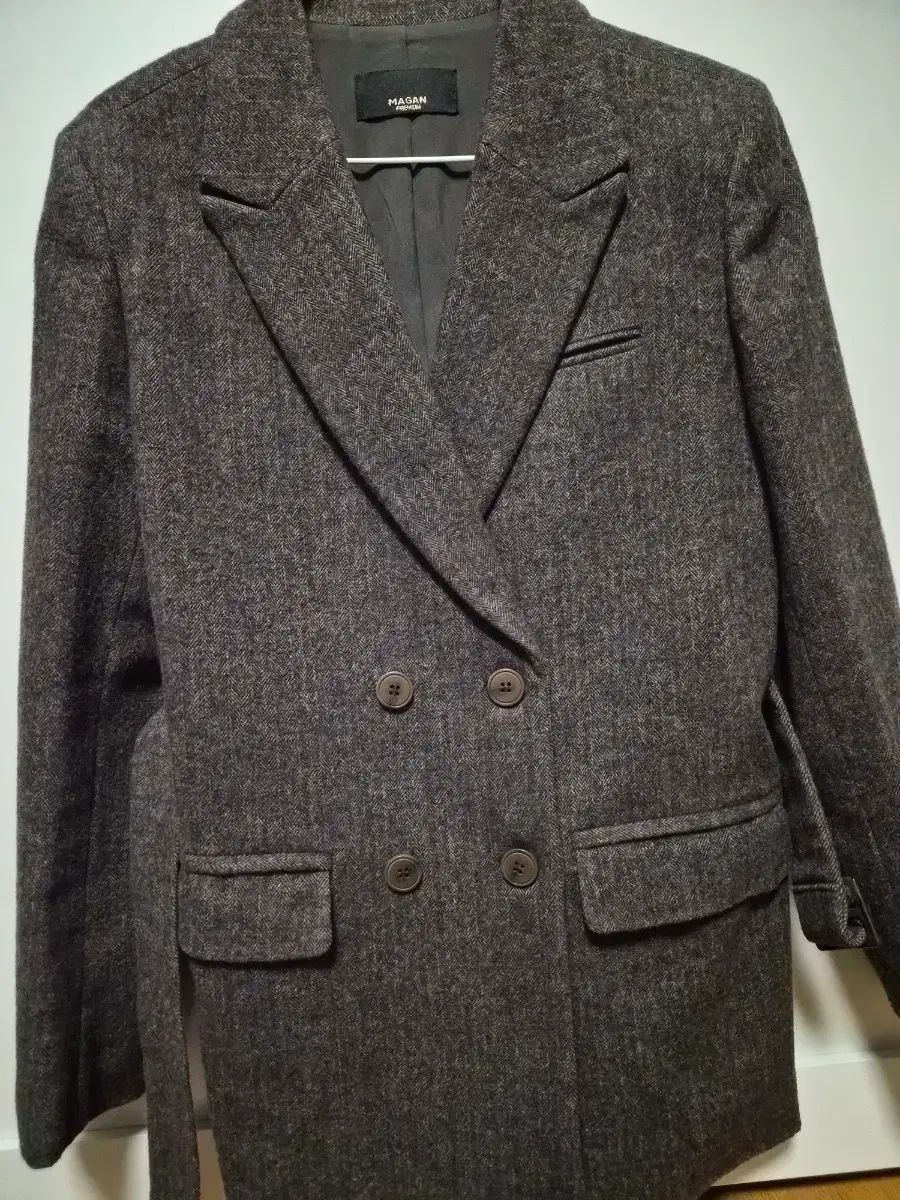 MAGAN ヘリンボーン ジャケット スラックス セットアップ ブラウン