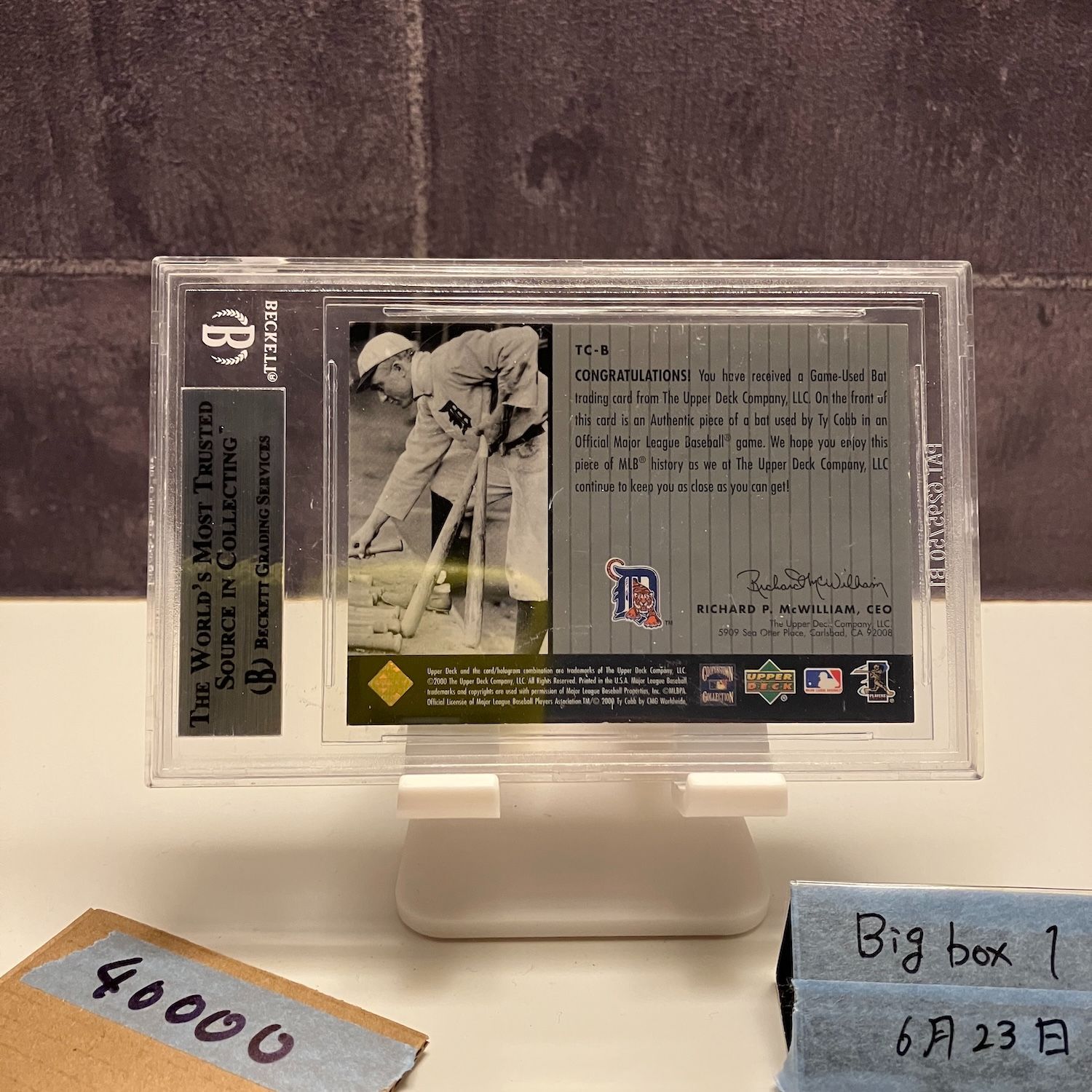 2000 Upper Deck Ty Cobb Detroit Tigers A Piece of History 3000 Hit Club Game- バット カード