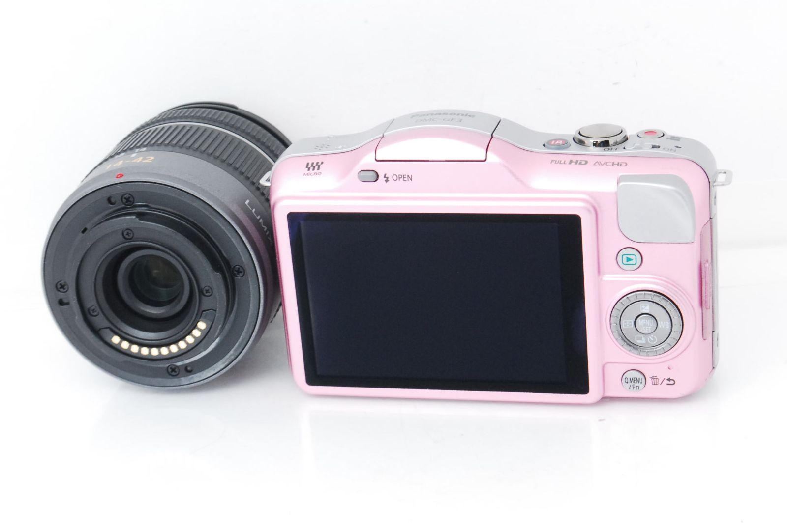 ☆可愛い超コンパクトカメラ♪ショット数4536回☆パナソニック GF3