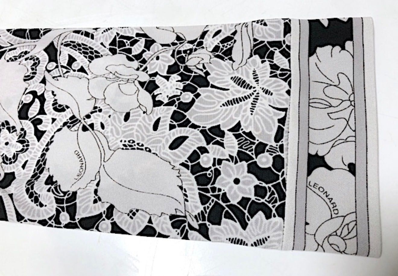 早い者勝ち！定価19万円【ほぼ未使用】LEONARD レオナール 2023年