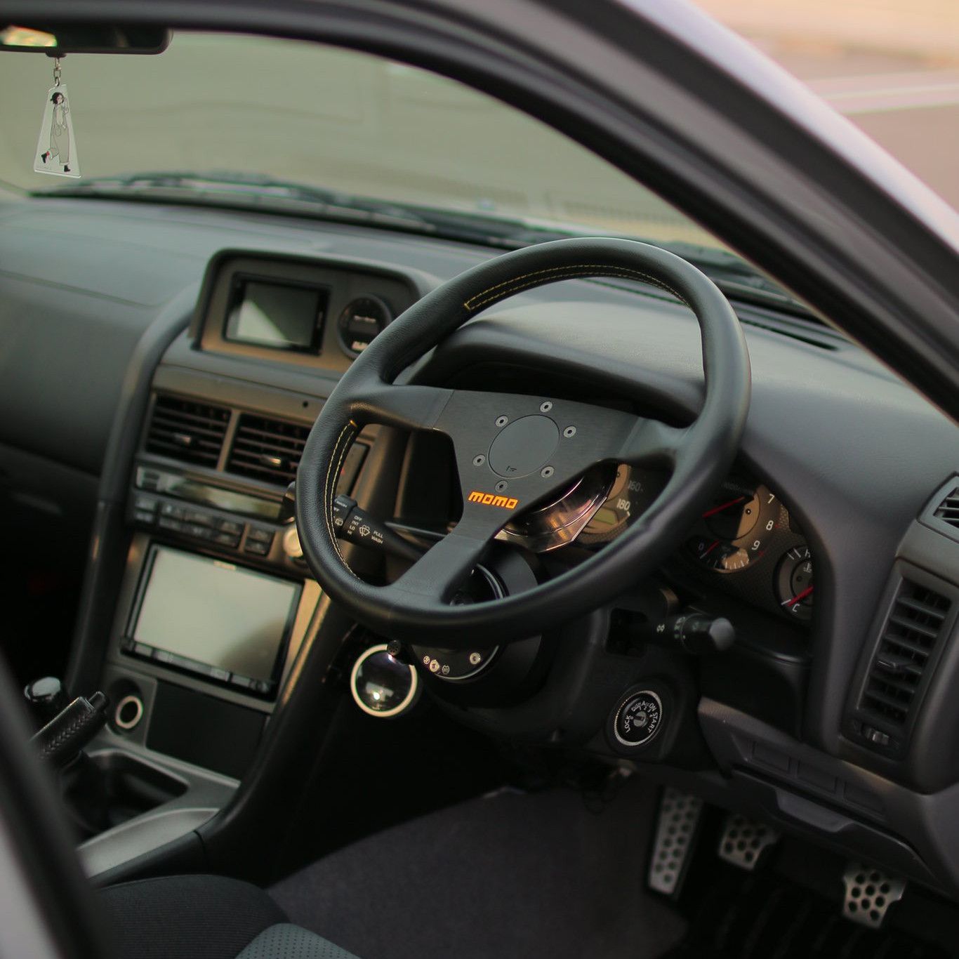 フラットホーンボタン Ver.6 ALL BLACK EDITION（MOMO用） - メルカリ