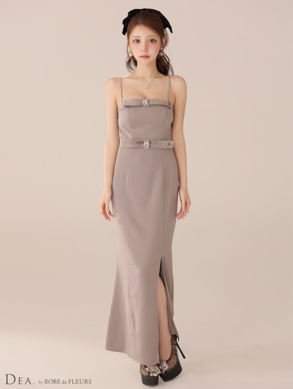 DEA. by ROBE de FLEURS ディアバイローブドフルール ロングドレス 4118 サテンベロアスリットロングキャミキャバドレス Greige