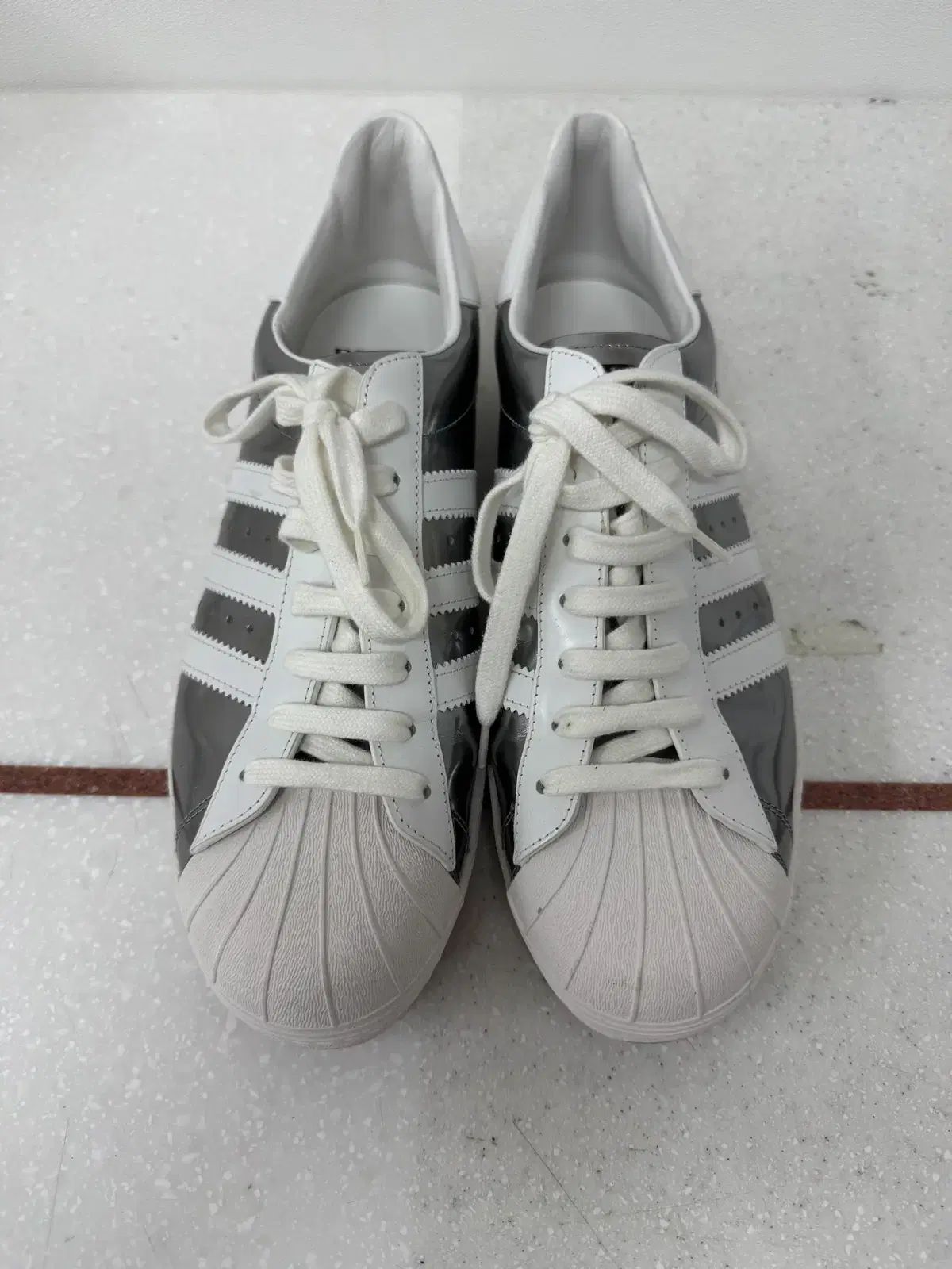 アディダス PRADA スーパースター 銀 白 285