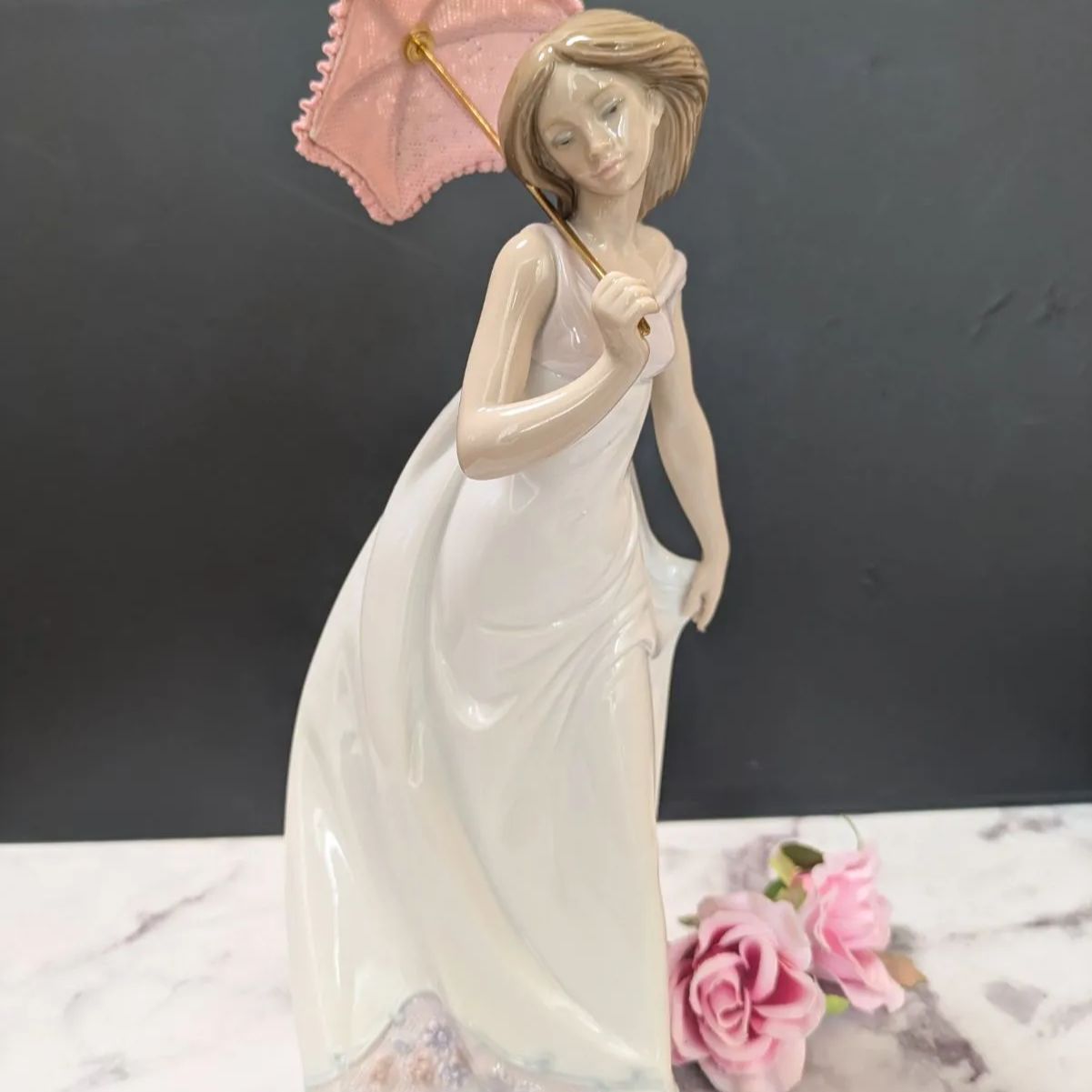 美品 リヤドロ LLADRO 春の光の中で 陶器 置物 フィギュリン 7636