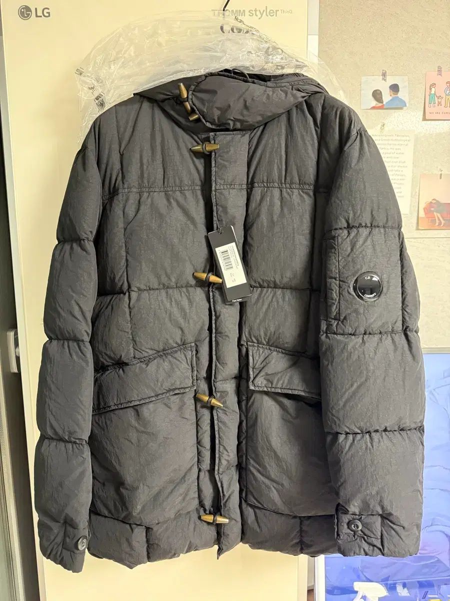 54 C P COMPANY シーピーカンパニー ダッフルコート ダウン アウター ブラック