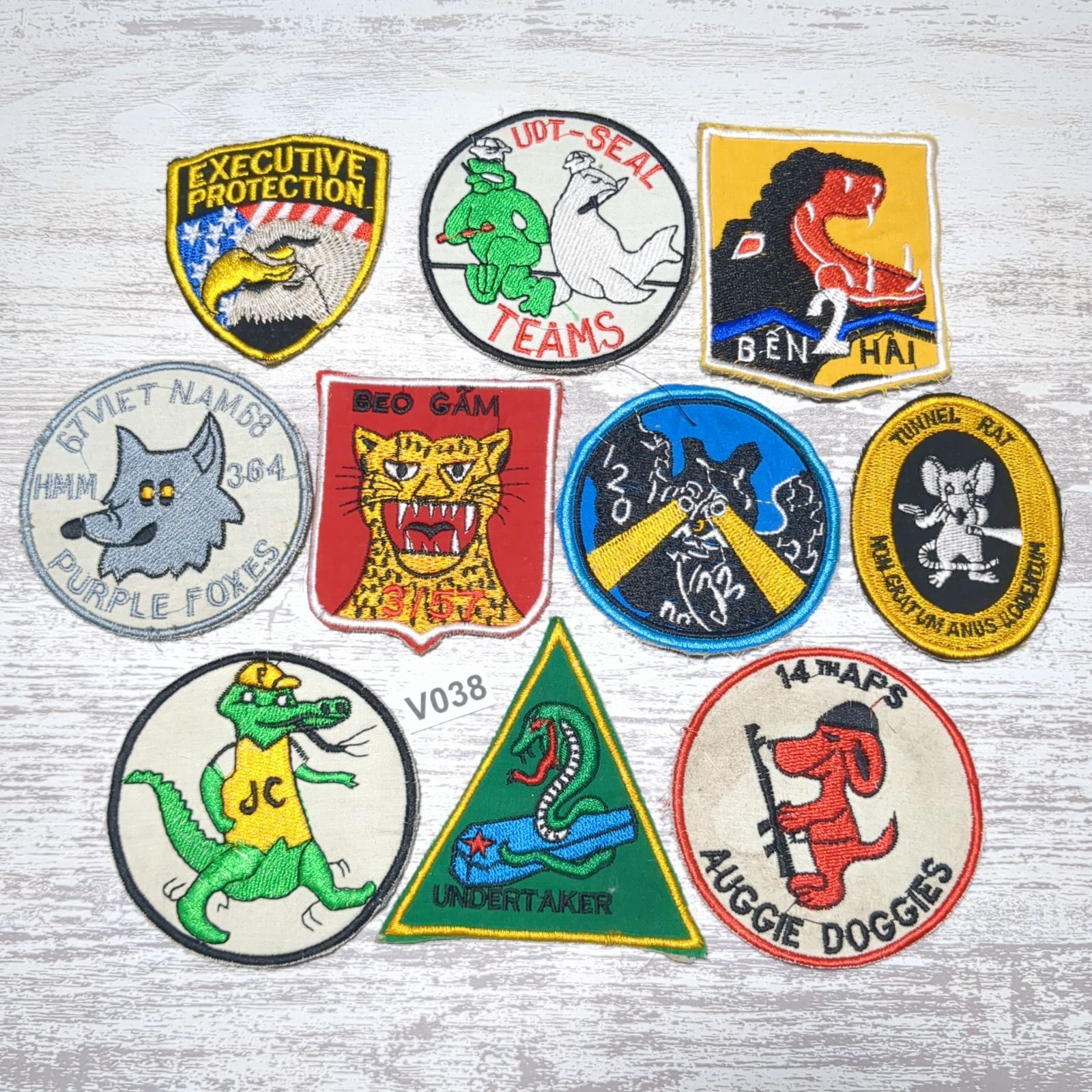 初売600円引☆1/7まで！ ワッペン 10枚 ☆V038 アニマル ベトナム 戦争