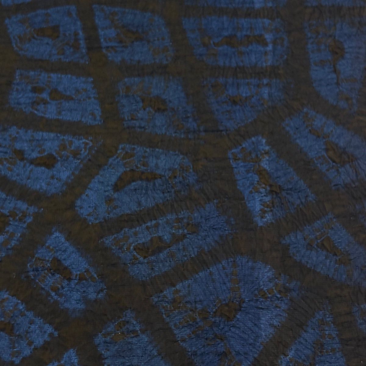 反物 秀品 小紋 紬地 証紙有り 幾何学模様 絞り 焦茶色 正絹