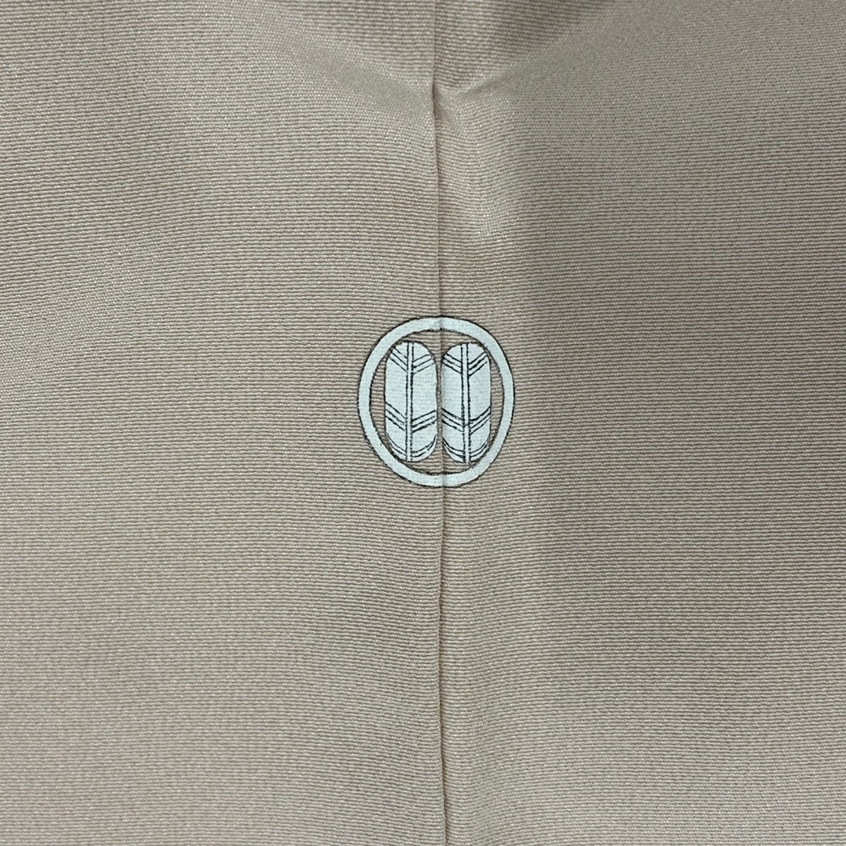  色留袖 身丈157 cm 裄丈62 5 S 袷 落款 樹木 松竹梅 ぼかし 薄小豆 正絹 一つ紋 色留袖 着物