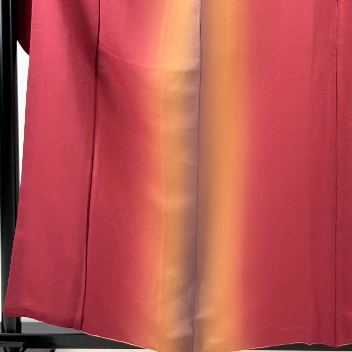 振袖 身丈158 cm 裄丈66 M 袷 縦ぼかし 銀通し 茜色 正絹