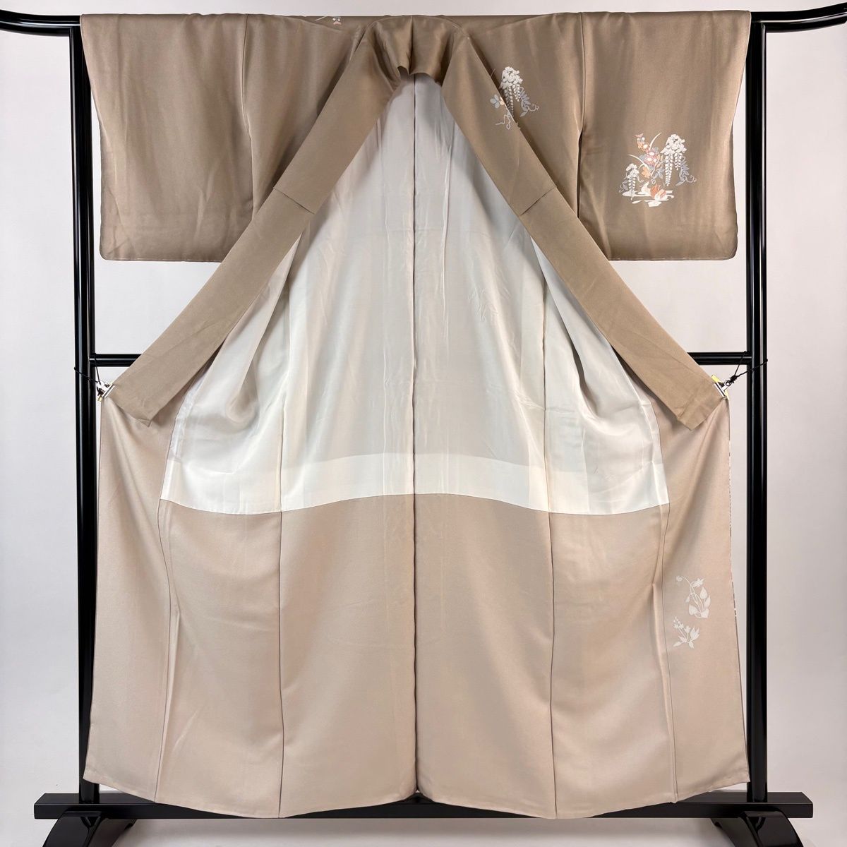  訪問着 身丈158 cm 裄丈63.5 S 袷 扇面 松竹梅 金彩 薄茶色 正絹 秀品 訪問着 付け下げ 着物