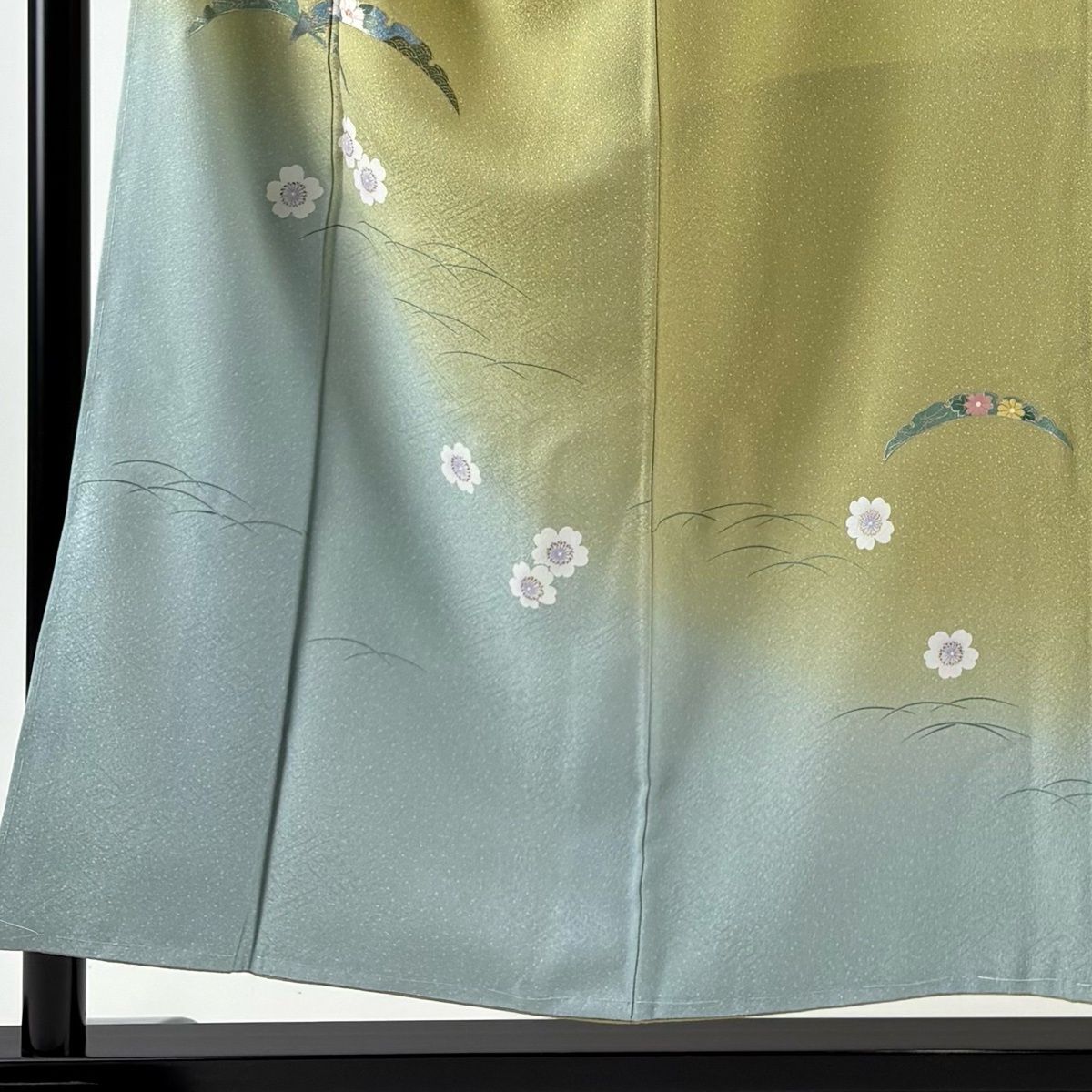 訪問着 身丈153.5 cm 裄丈64 M 袷 落款 雪芝 桜 金銀彩 ぼかし 抹茶色 正絹 秀品