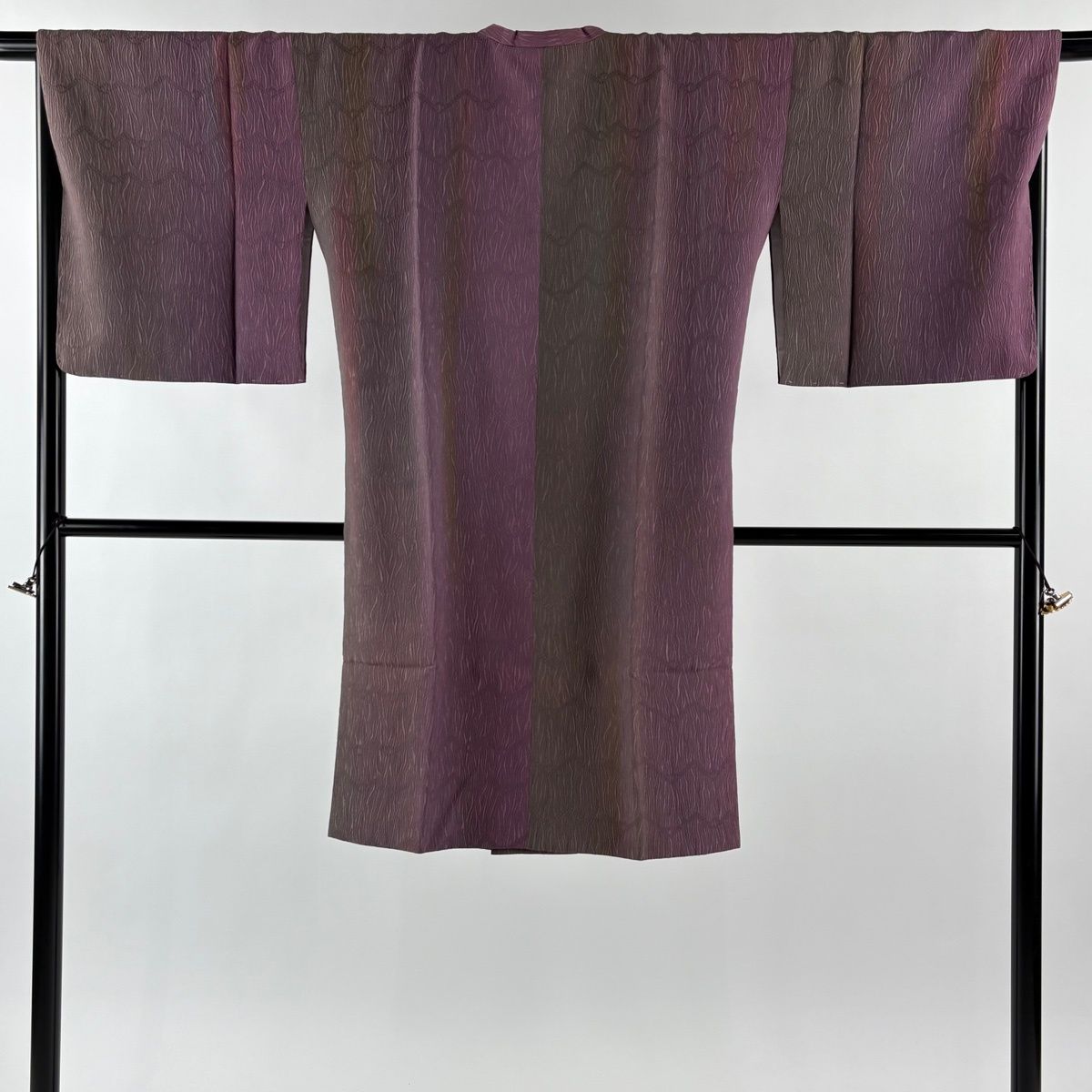 道行 身丈109 cm 裄丈68 L 和装コート 角衿 幾何学 紫 正絹 秀品