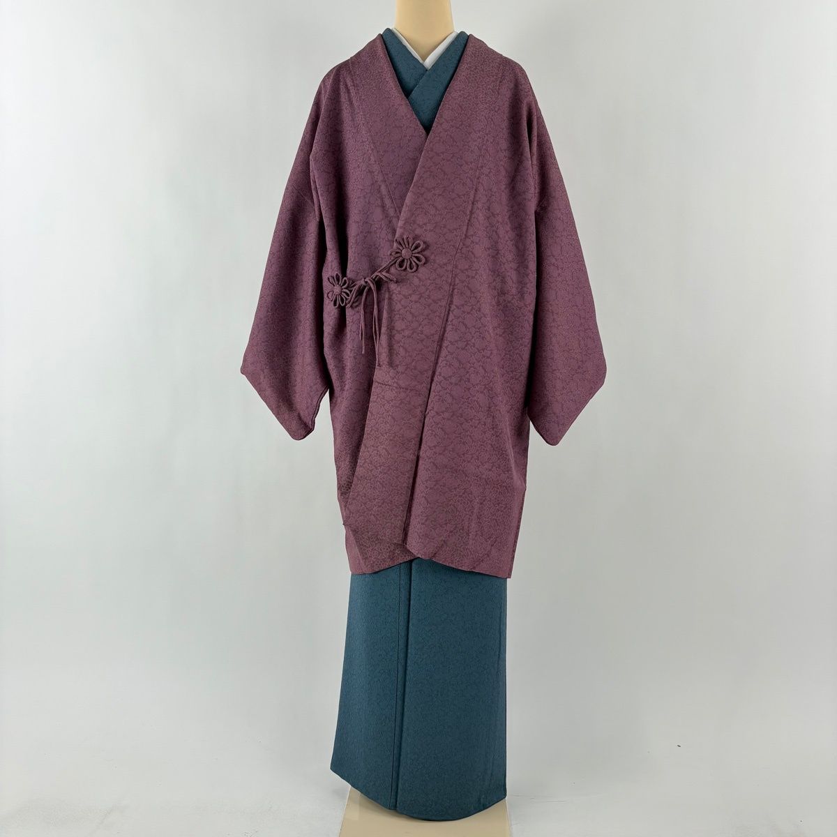 道中着 身丈96.5 cm 裄丈66 M 和装コート 伊と幸 紋紗 草花 紫 正絹 秀品