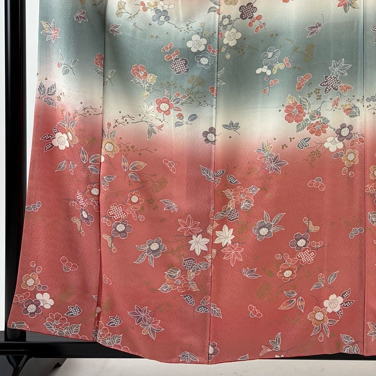 付下げ 身丈158.5 cm 裄丈64 M 袷 枝梅 椿 染め分け 金彩 クリーム 正絹 秀品