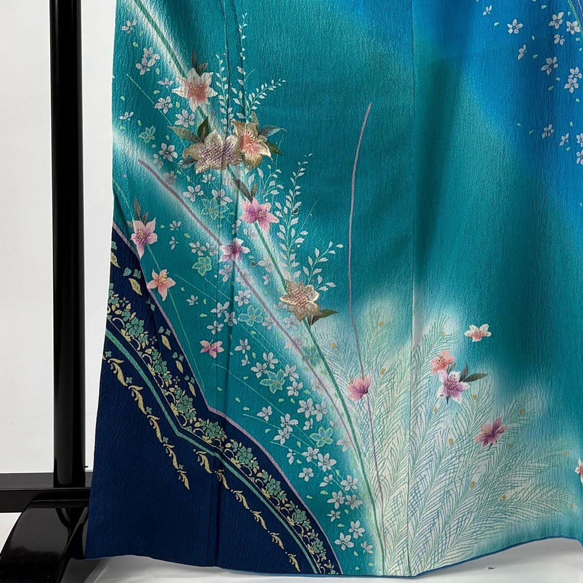 訪問着 身丈157.5 cm 裄丈69 L 袷 やまと 草花 孔雀の羽 金銀糸 金彩 青 正絹