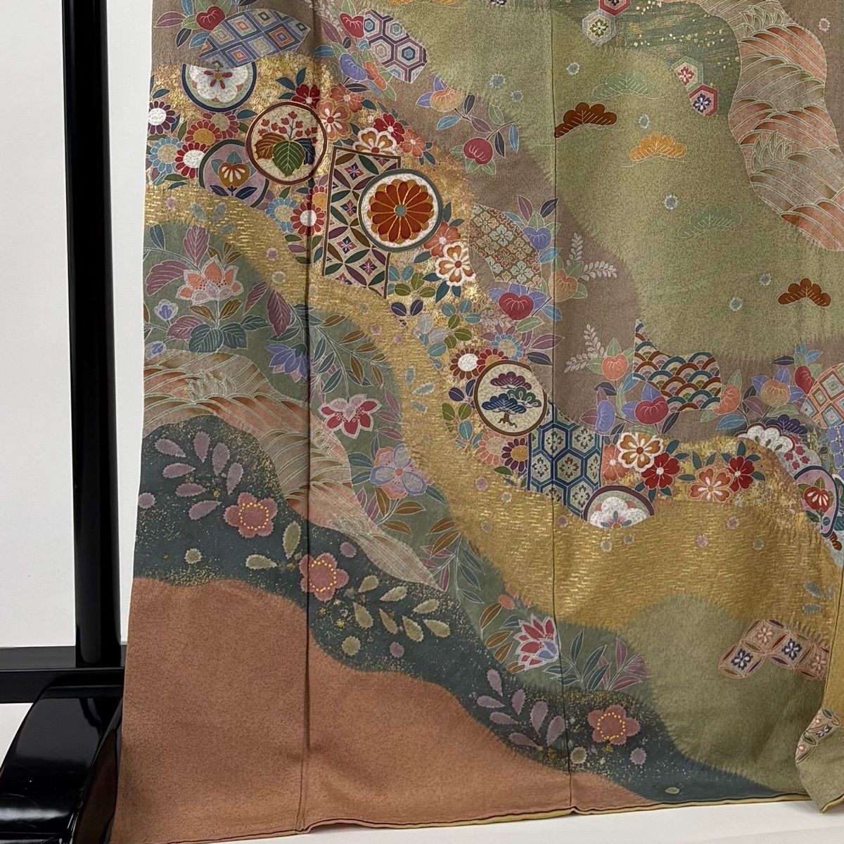 訪問着 身丈172.5 cm 裄丈66.5 M 袷 松梅 鎌倉紋 金糸 金銀彩 黄土色 正絹