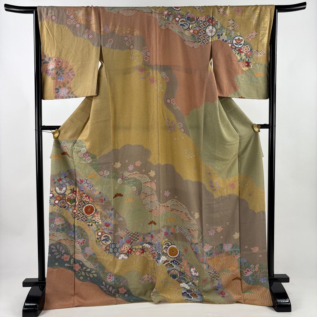 訪問着 身丈172.5 cm 裄丈66.5 M 袷 松梅 鎌倉紋 金糸 金銀彩 黄土色 正絹