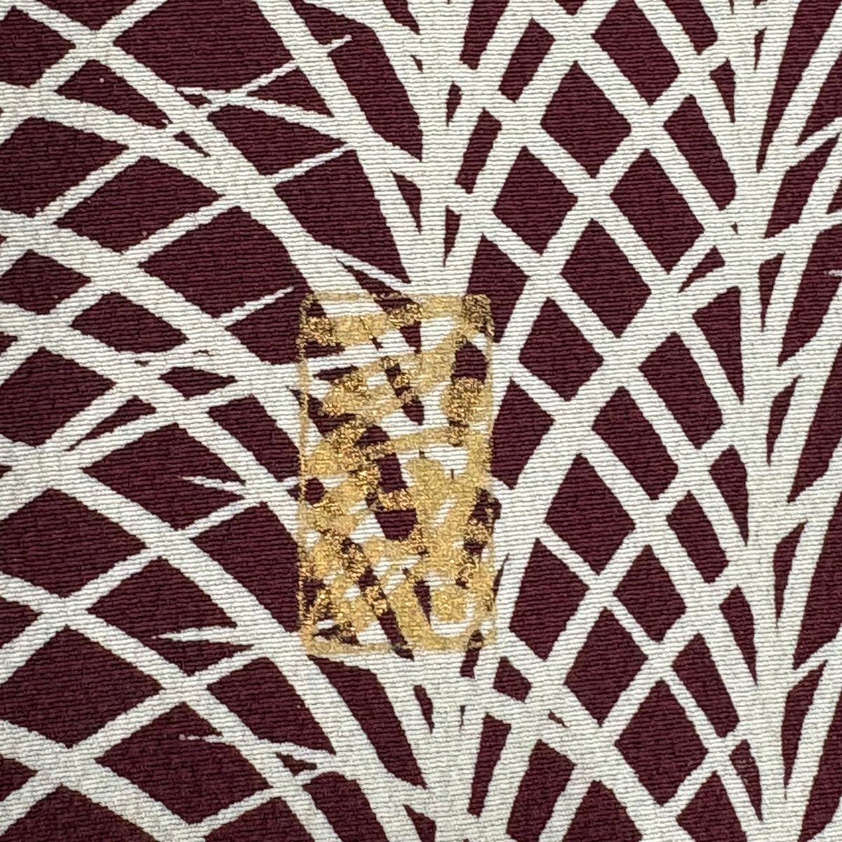  付下げ 身丈162.5 cm 裄丈66 M 袷 中村玉緒 落款 葉柄 幾何学 金銀彩 赤紫 正絹 訪問着 付け下げ 着物