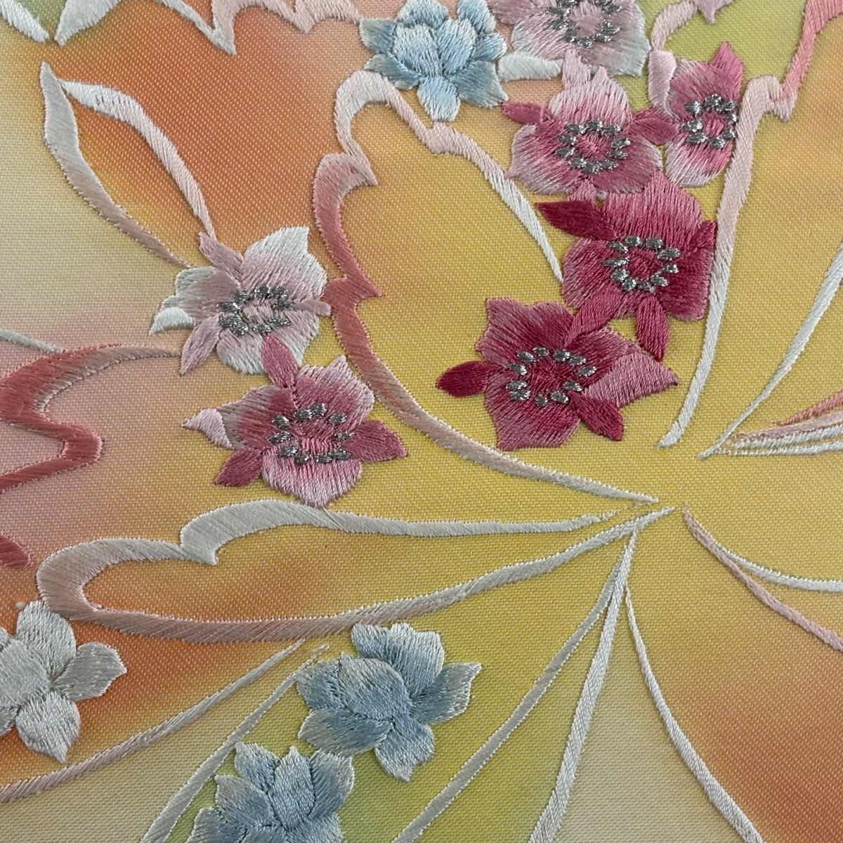 名古屋帯 秀品 花 刺繍 銀糸 クリーム 正絹