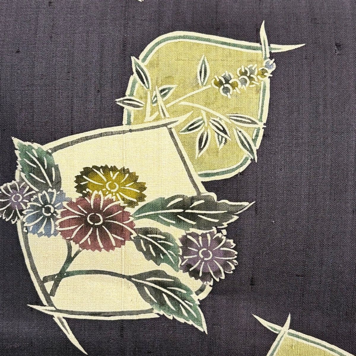 名古屋帯 秀品 落款 草苑 紬地 草花 紫 正絹