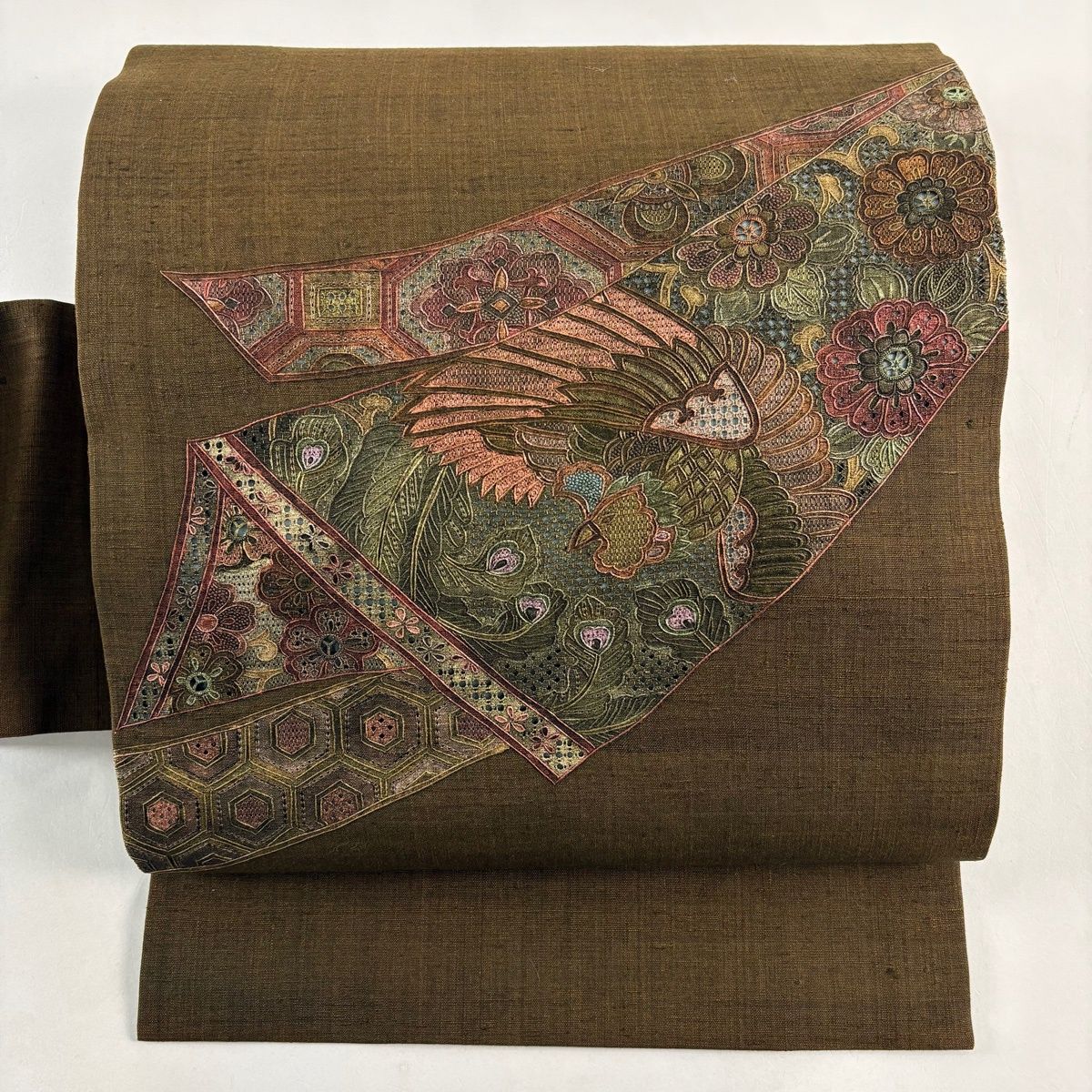 名古屋帯 秀品 紬地 花鳥 刺繍 焦茶色 正絹