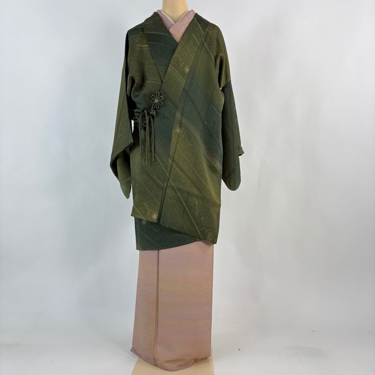 道中着 身丈96 cm 裄丈66 M 和装コート 花唐草 斜縞 ぼかし 茶緑色 正絹 秀品