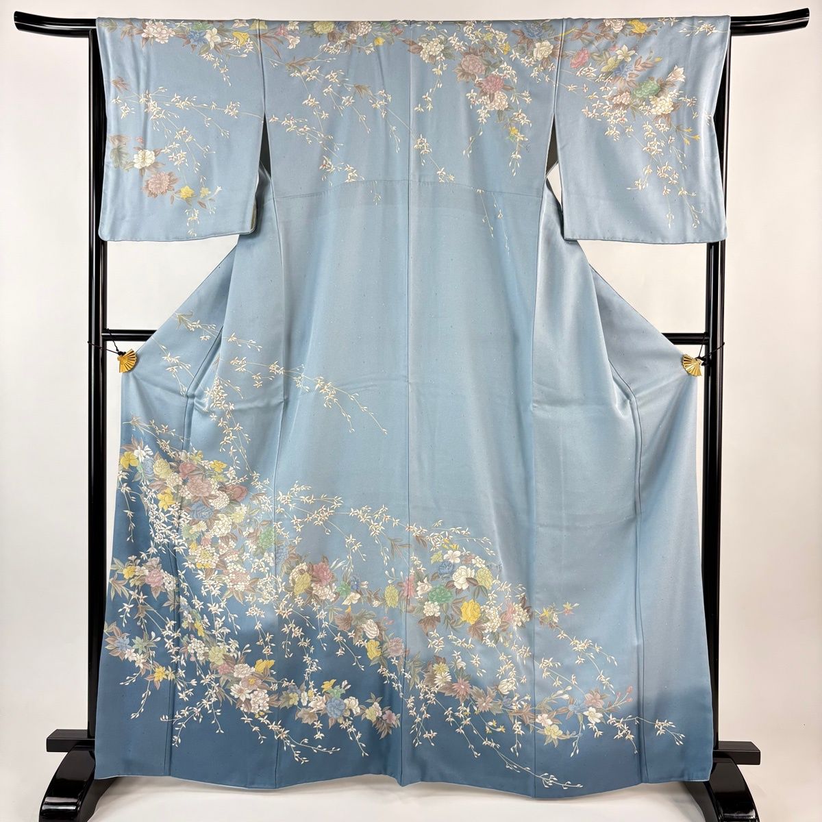 訪問着 身丈166 cm 裄丈66 M 袷 草花 金彩 ぼかし 水色 正絹 秀品