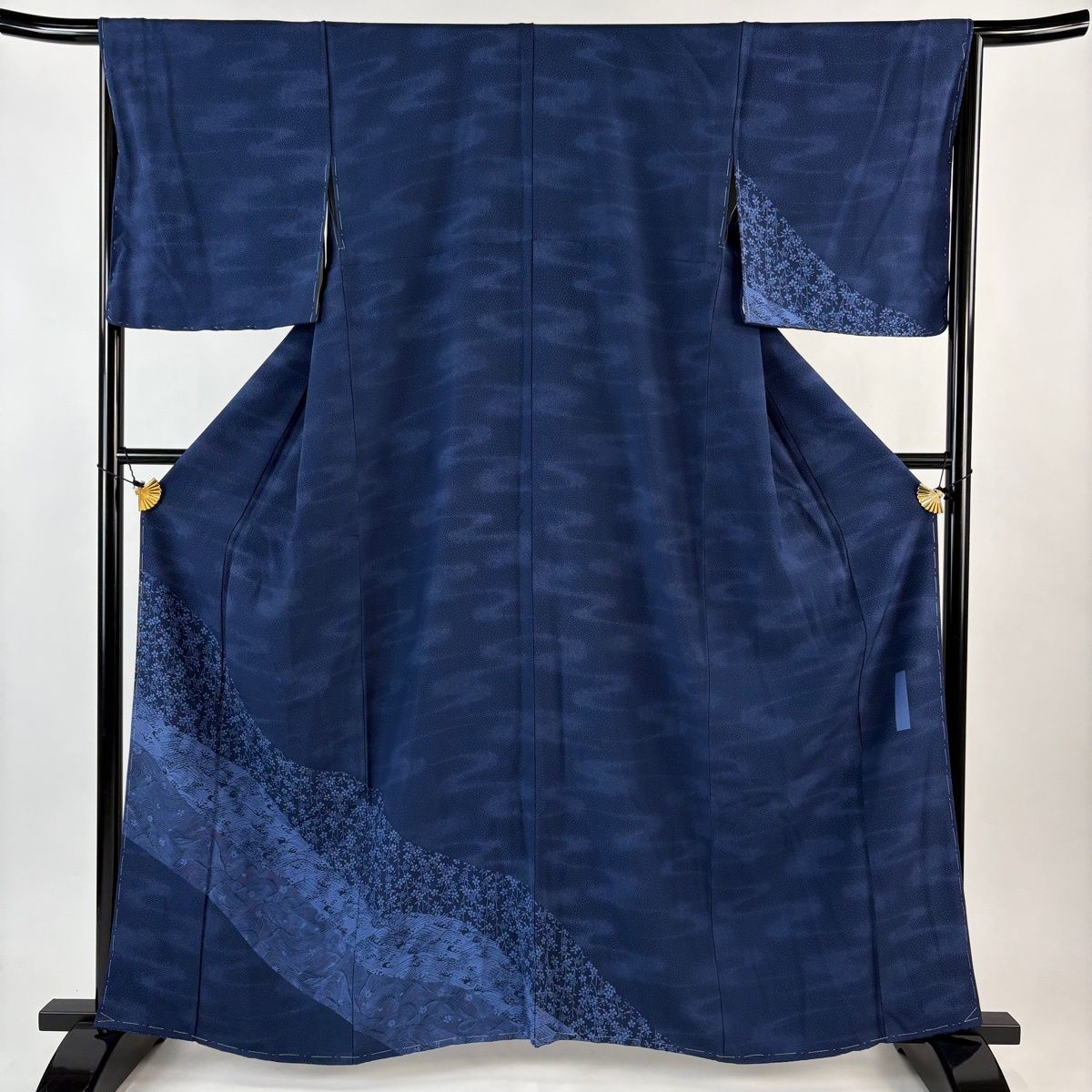 付下げ 身丈160 5 cm 裄丈66 M 袷 枝垂れ桜 波頭 藍色 正絹 秀品