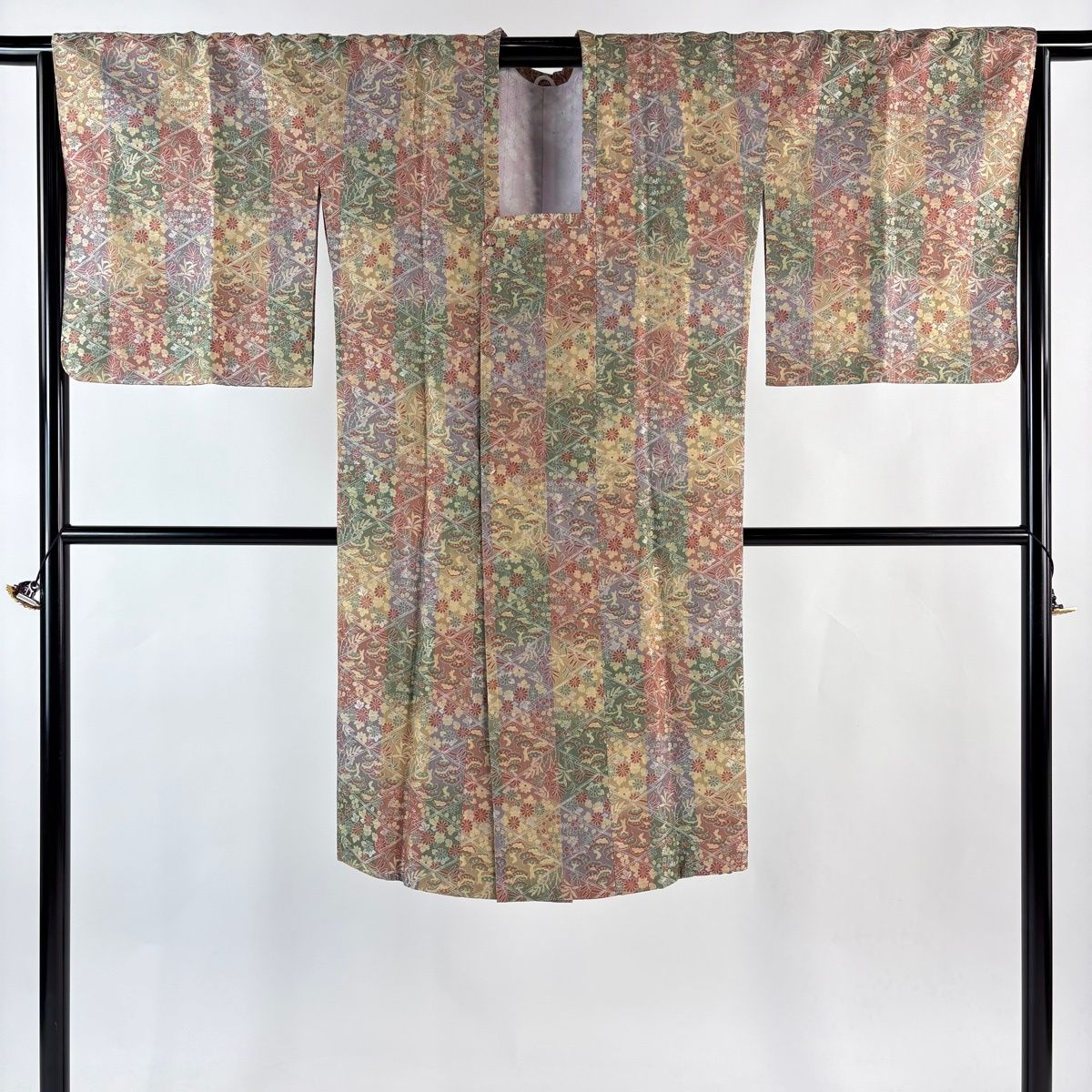  道行 身丈101 cm 裄丈67.5 L 和装コート 角衿 草花 松 灰緑 正絹 秀品 羽織 着物 浴衣