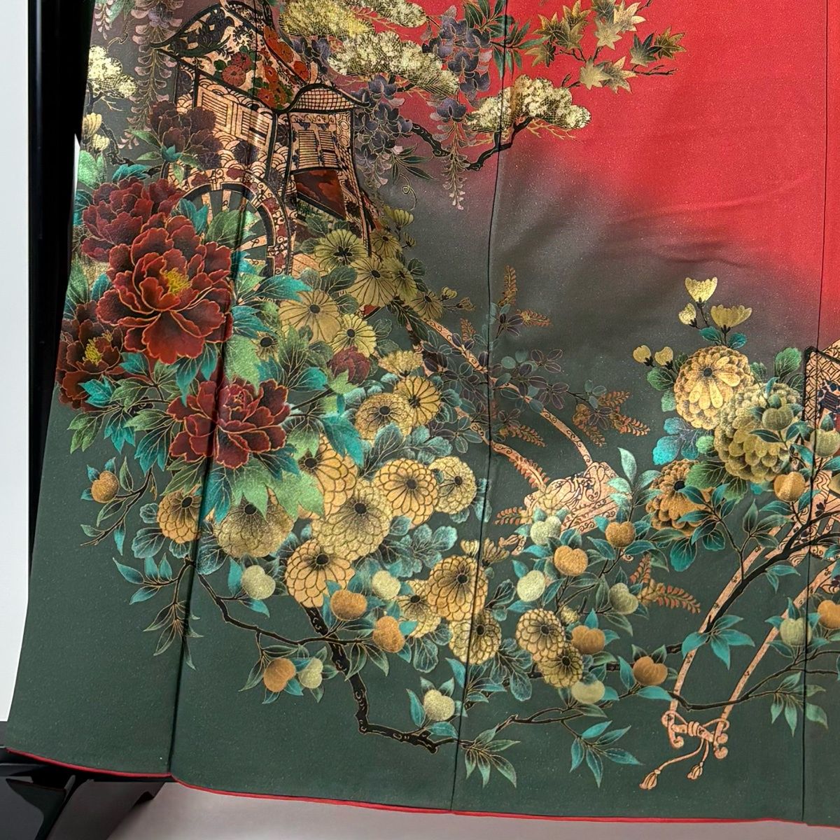 振袖 身丈163 cm 裄丈65.5 M 袷 御所車 草花 金彩 金通し 茜色 正絹 秀品
