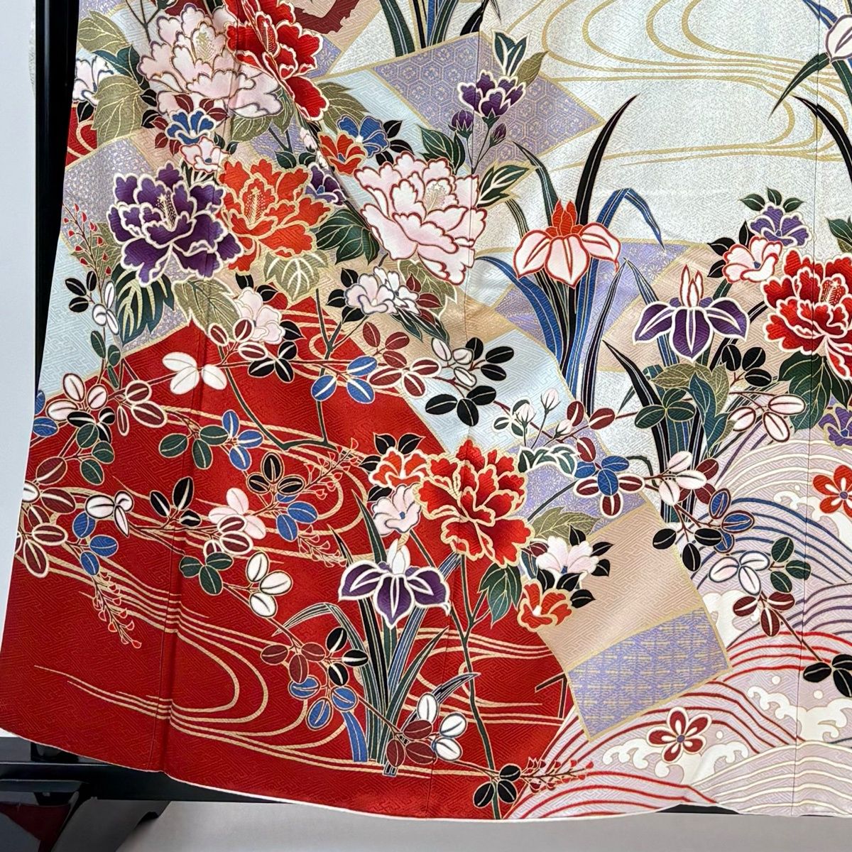 振袖 身丈161 cm 裄丈67 M 袷 牡丹 萩 金糸 金彩 クリーム 正絹 秀品
