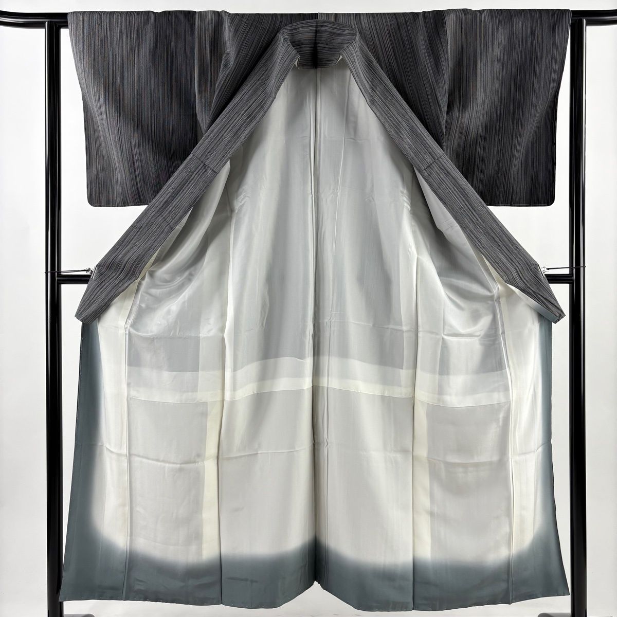  お召 身丈152 cm 裄丈61 5 S 袷 本塩沢 やまだ織 やまと 証紙 縦縞 黒灰 正絹 その他 着物